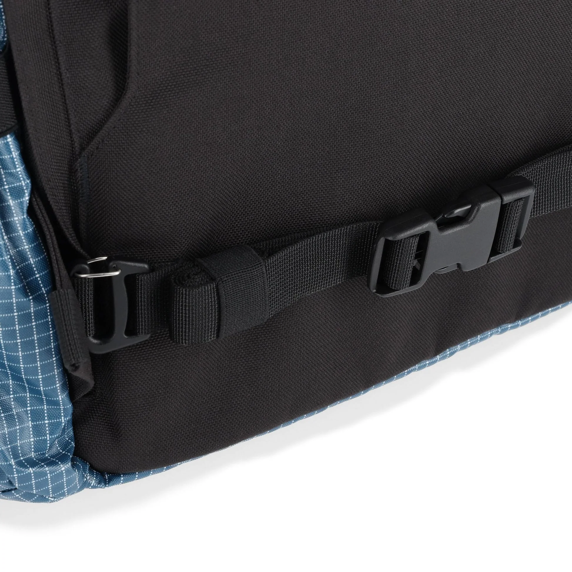 Apex Global Travel Bag 30L - Image 22
