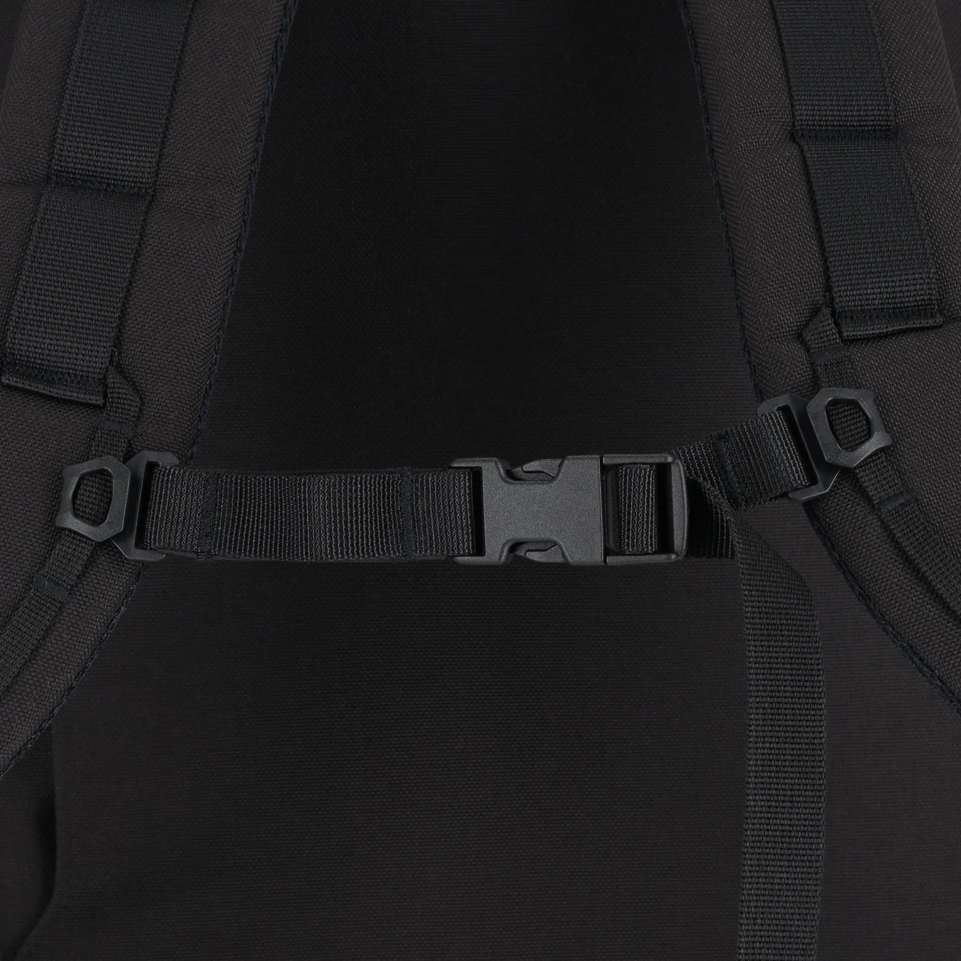 Apex Global Travel Bag 30L - Image 23