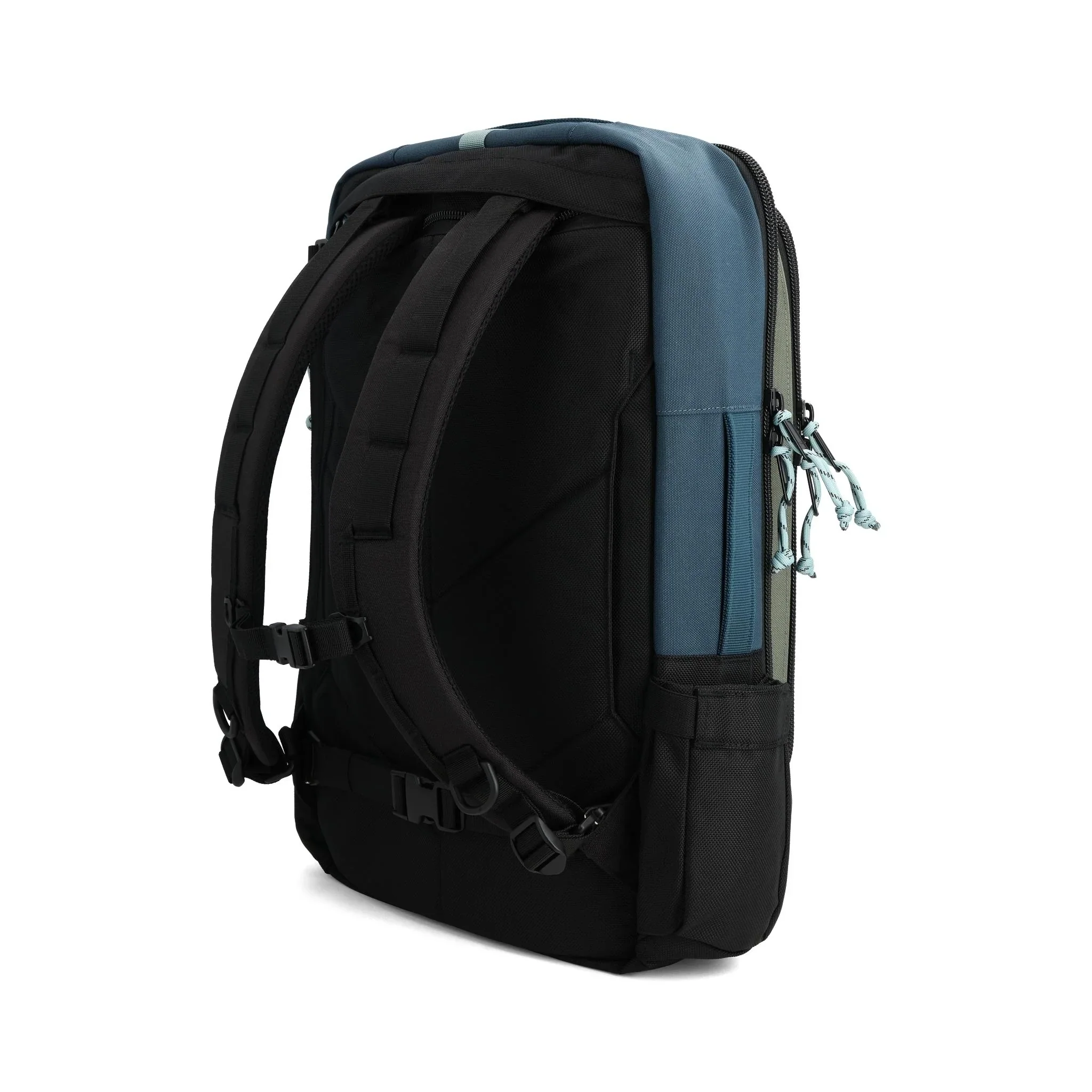 Global Travel Bag 30L - Image 33