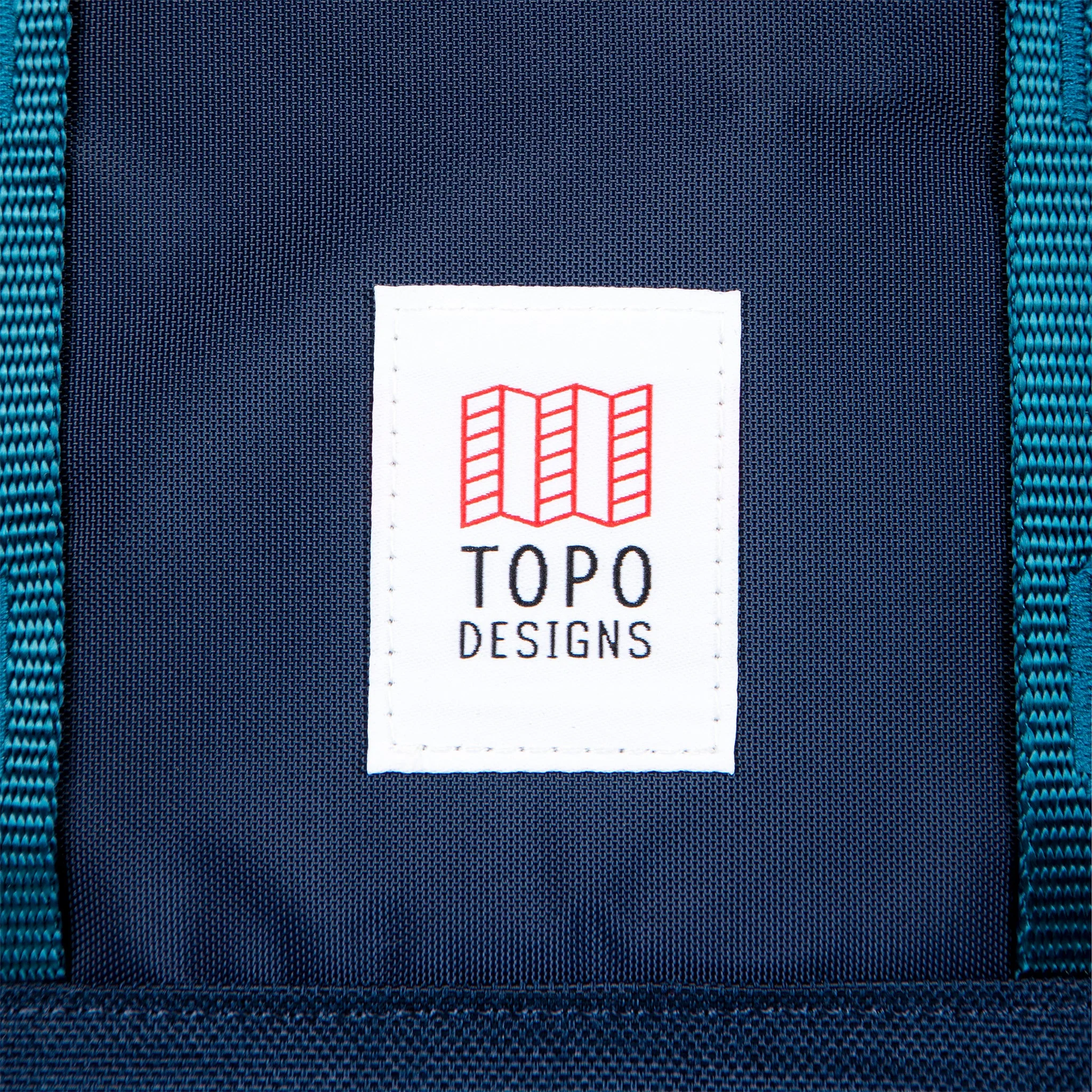 Global Travel Bag 30L - Image 46