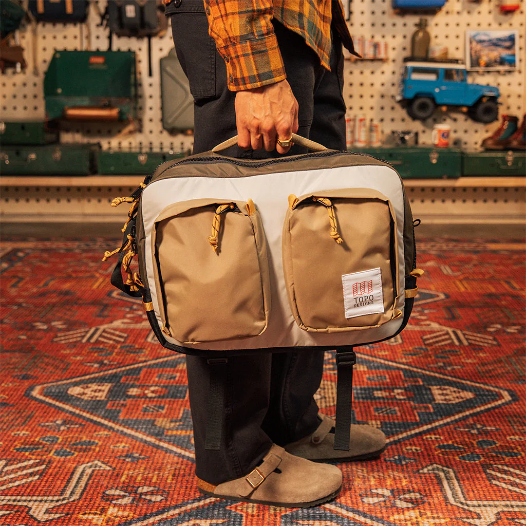 Global Briefcase - Image 18